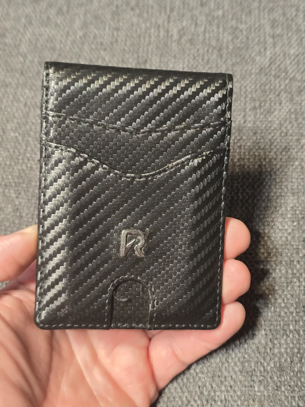 Ronyxet Black Carbon-Texture Slim Card / Wallet With Money Clip